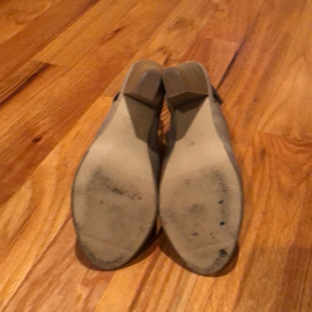Peep toe booties - Picture 3 of 4